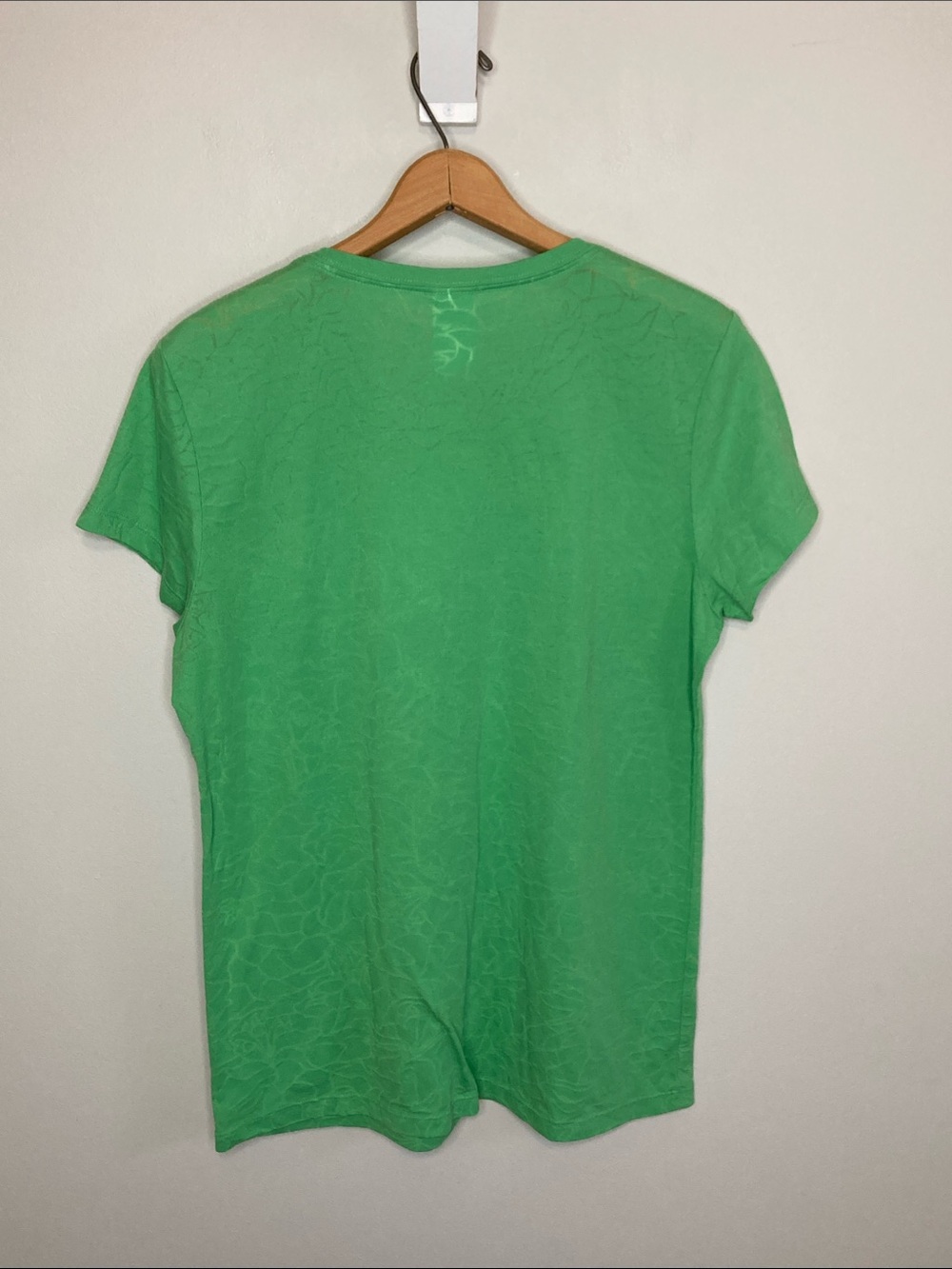 The North Face Women's Bright Green Short Sleeve Crew Burnout Tee Size XL - Picture 7 of 7